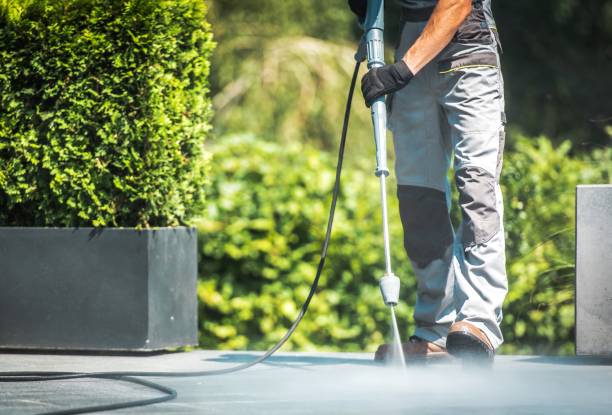 Best Pool Deck Cleaning  in Mcqueeney, TX
